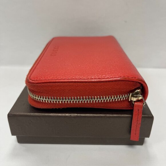 GUCCI Red  Leather Zip Around Wallet - Preowned - Picture 5 of 10